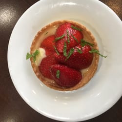 Au Réservoir - La tarte menthe/fraises pour finir en douceur :)