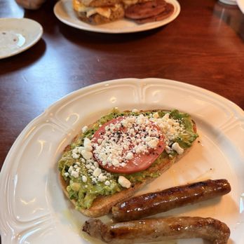 Glasbern Inn - Included breakfast - Hotels Near Me - Fogelsville, Pennsylvania