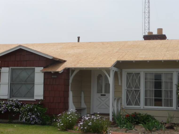 Slide of Rooster Roofing