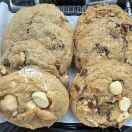 California Killer, White Chocolate Macadamia, Oatmeal Raisin, Chocolate Chip, Chocolate Chip Macadamia California Killer, White Chocolate Macadamia, Oatmeal Raisin, Chocolate Chip, Chocolate Chip Macadamia