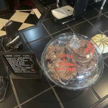 The Black Canary - Coffee & Tea Near Me - Springdale, Pennsylvania The Black Canary - Coffee & Tea Near Me - Springdale, Pennsylvania