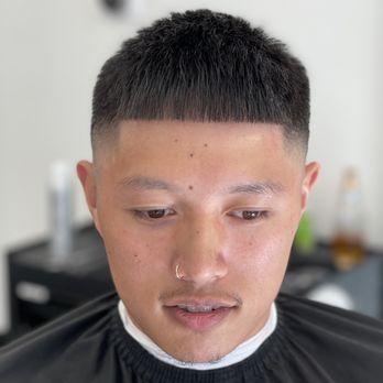 Paradise Barbershop - Barbers Near Me - Napa, California Paradise Barbershop - Barbers Near Me - Napa, California
