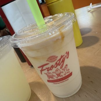 Frosty’s Griddle and Shake - Peach milkshake - Hot Dogs Near Me - St. Simons Island, Georgia Frosty’s Griddle and Shake - Peach milkshake - Hot Dogs Near Me - St. Simons Island, Georgia