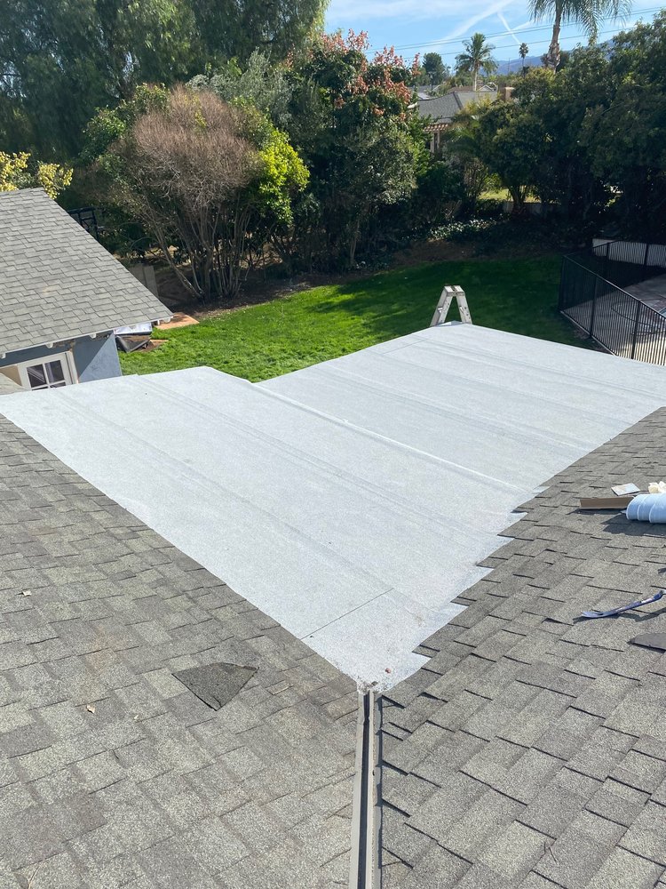 Slide of Presidential Roofing