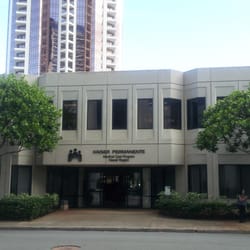 Kaiser Permanente - Curtis Street entrance