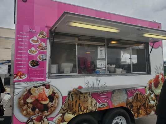 Braud's Funnel Cake Cafe by null