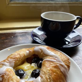 la Madeleine - Lemon Blueberry Danish with an espresso - Breakfast & Brunch Near Me - Alexandria, Virginia la Madeleine - Lemon Blueberry Danish with an espresso - Breakfast & Brunch Near Me - Alexandria, Virginia