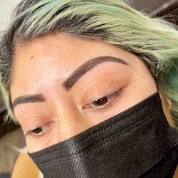 Karma Eyebrow Threading and Henna - Brows tint