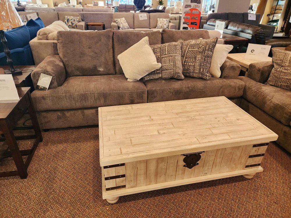 ROOMS FOR LESS Updated September 2024 2150 S Hamilton Rd, Columbus