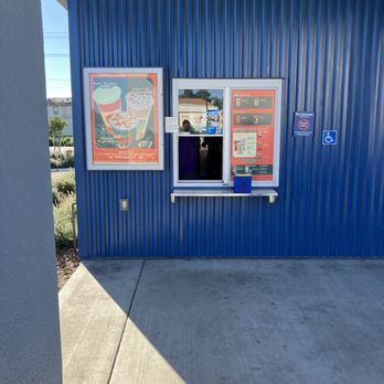 Dutch Bros Coffee - Coffee & Tea Near Me - Brentwood, California