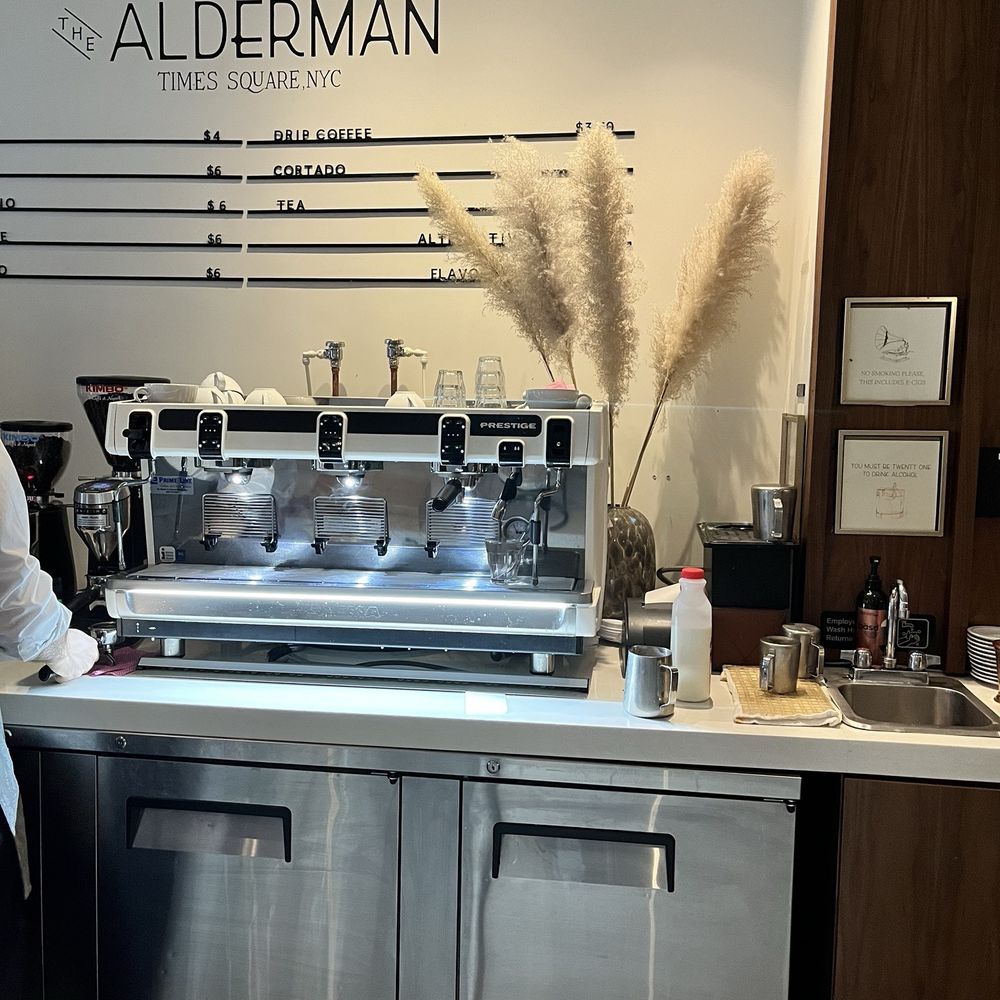 The Alderman - Vacation Rentals Near Me - New York, New York The Alderman - Vacation Rentals Near Me - New York, New York