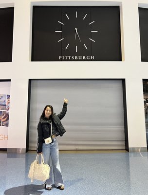 Pittsburgh International Airport by null