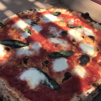Norman Hardie - Margherita pizza - Beer, Wine & Spirits Near Me - Wellington, Ontario Norman Hardie - Margherita pizza - Beer, Wine & Spirits Near Me - Wellington, Ontario