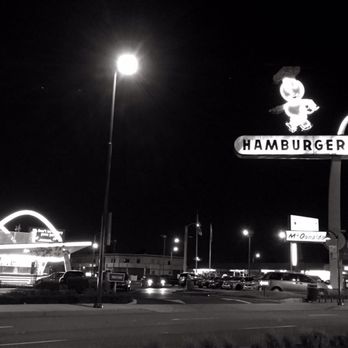 McDonald's Museum - Night view - Museums Near Me - Downey, California McDonald's Museum - Night view - Museums Near Me - Downey, California