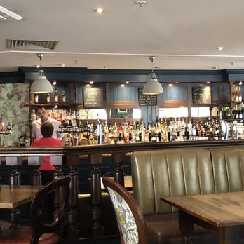The Paternoster - Pubs Near Me - London, XGL