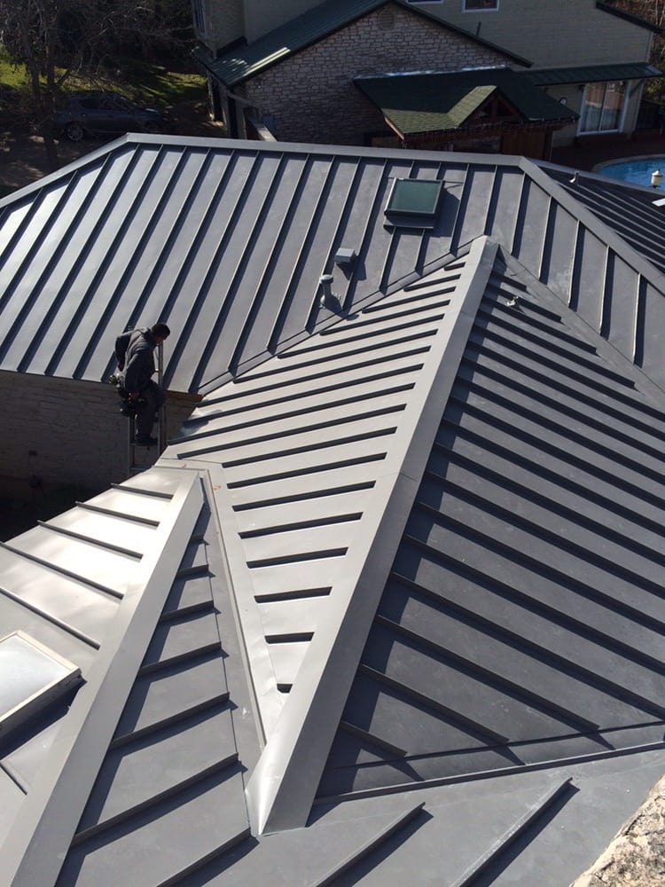 Slide of Highland Lakes Roofing