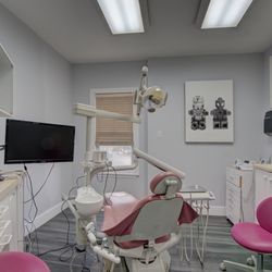Advanced Cosmetic and Laser Dentistry - Patient Room 1