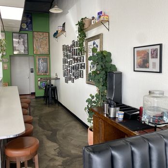 Kneller’s Delicatessen & Appetizing - Interior - Delis Near Me - Tucson, Arizona