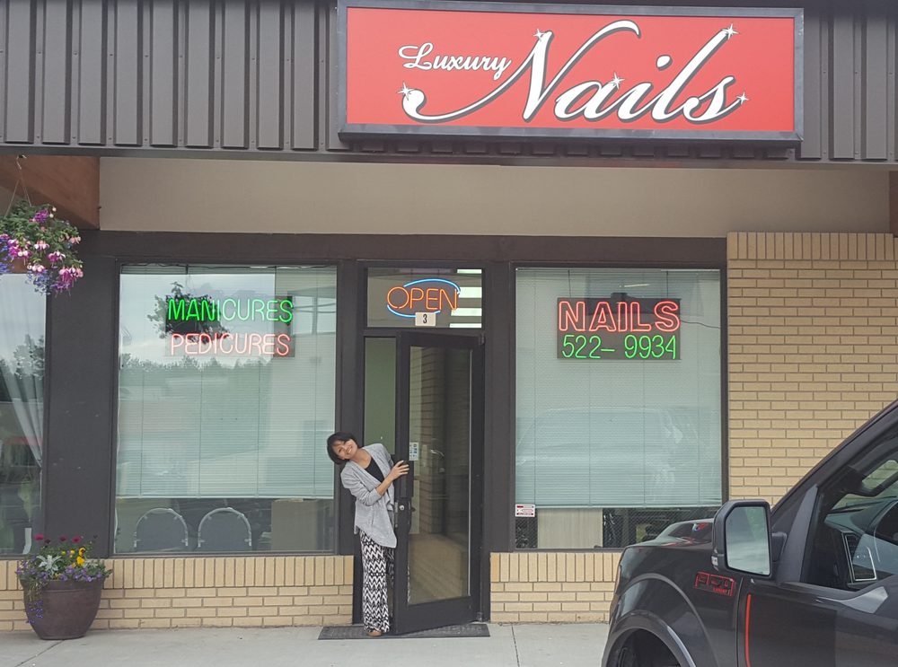 LUXURY NAILS 14 Photos & 16 Reviews Nail Salons 2101 Abbott Rd