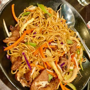 P.F. Chang's - Pork Lo mein - Chinese Near Me - Orlando, Florida P.F. Chang's - Pork Lo mein - Chinese Near Me - Orlando, Florida