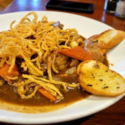 Anyway's Pub - Bloomingdale - Pot roast dinner.