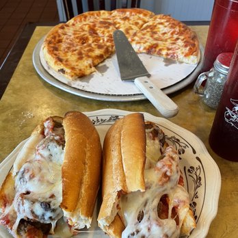 Family Pizza Restaurant - two subs and a pizza - Pizza Near Me - Niantic, Connecticut