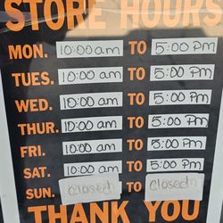 Fifth J Vendor Marketplace - Store hours