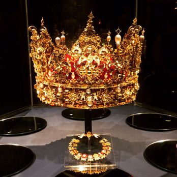 Rosenborg - Crown of Christian IV of 1596. - Museums Near Me - København K, 84 Rosenborg - Crown of Christian IV of 1596. - Museums Near Me - København K, 84
