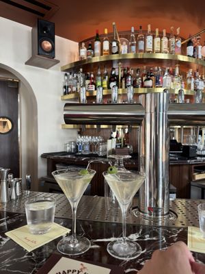 Municipal Bar by null