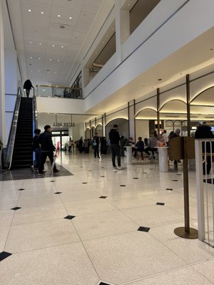 Small Cheval - Gold Coast by null