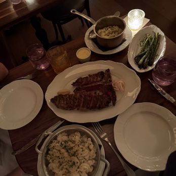 The Lesieur - Porterhouse steak and sides: mashed potatoes, asparagus, Mac and cheese - French Near Me - Philadelphia, Pennsylvania The Lesieur - Porterhouse steak and sides: mashed potatoes, asparagus, Mac and cheese - French Near Me - Philadelphia, Pennsylvania