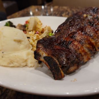 BJ's Restaurant & Brewhouse - Half Rack of Ribs, White cheddar mashed potatoes, garlic roasted veggies - American Near Me - Concord, California