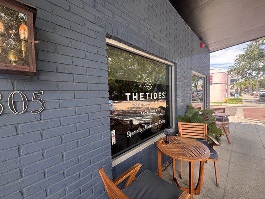 The Tides Market by null