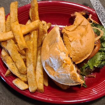 Strap Tank Brewery - Best burger ever! - New American Near Me - Lehi, Utah Strap Tank Brewery - Best burger ever! - New American Near Me - Lehi, Utah