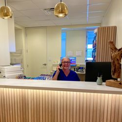 Pacific Palisades Medical Group - Friendly personal service