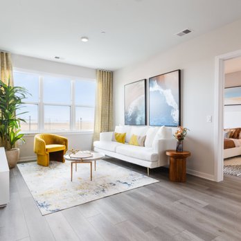Station Bay - Luxurious Living Room at Station Bay - Apartments Near Me - South Amboy, New Jersey Station Bay - Luxurious Living Room at Station Bay - Apartments Near Me - South Amboy, New Jersey
