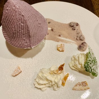 Tamari Bar - almond cupcake - Izakaya Near Me - Seattle, Washington