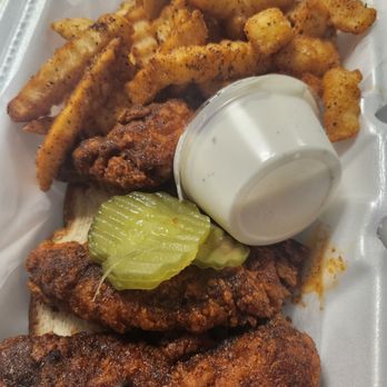 Red's Hot Chicken - Tenders & fries - Southern Near Me - Nashville, Tennessee Red's Hot Chicken - Tenders & fries - Southern Near Me - Nashville, Tennessee