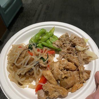 Delta Sky Club - Plate of Hawaiian- and Asian-inspired foods! - Airport Lounges Near Me - Honolulu, Hawaii Delta Sky Club - Plate of Hawaiian- and Asian-inspired foods! - Airport Lounges Near Me - Honolulu, Hawaii
