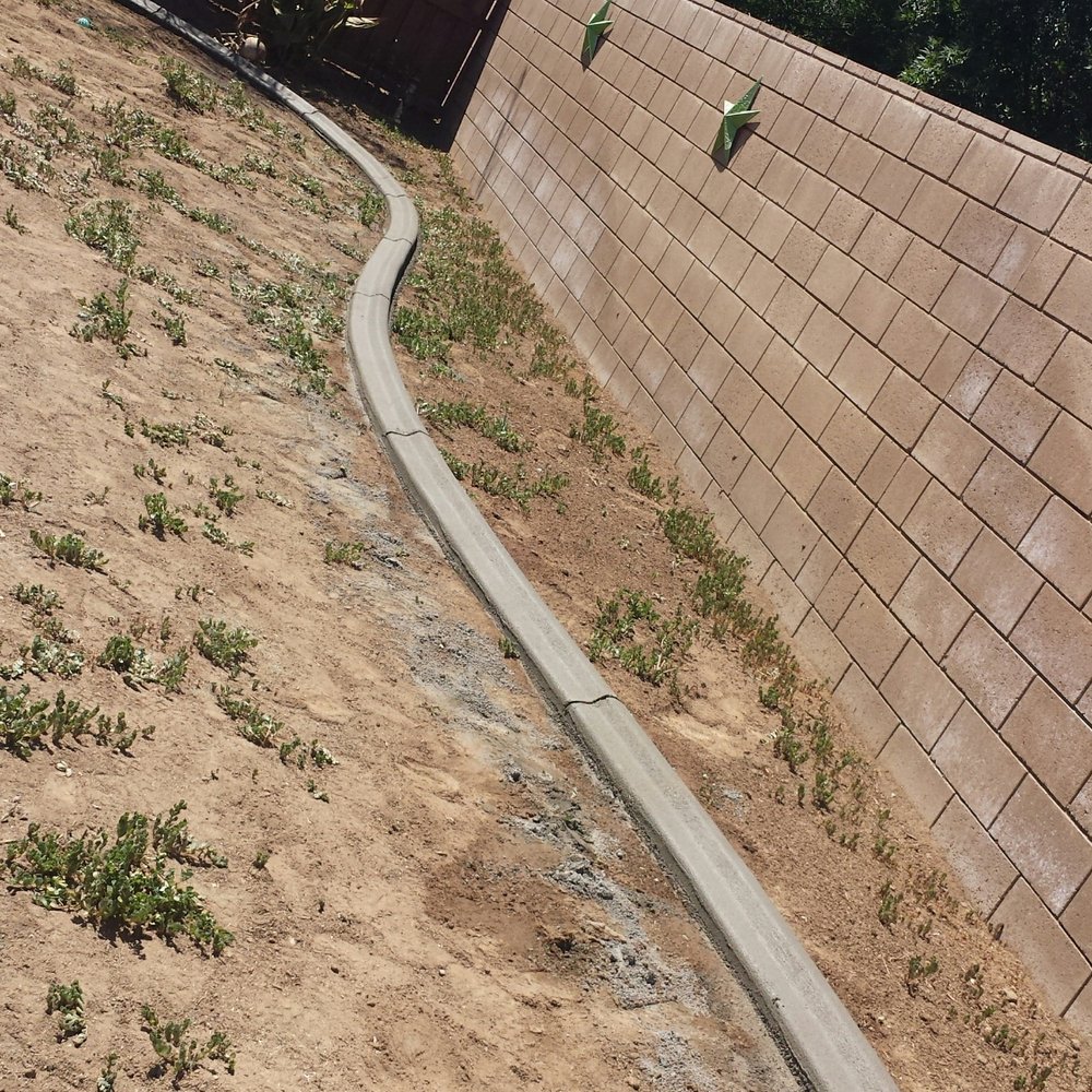 Crazy Curbs - Don't judge weeds and dirt. It's a process lol. Curb is fluid and clean. - Landscaping Near Me - Perris, California