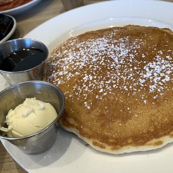 Hash Kitchen - Breakfast & Brunch Near Me - Chandler, Arizona
