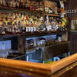 Gallant Fox Brewing - The bar ‍