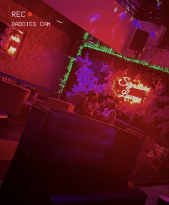 Signature Lounge by null