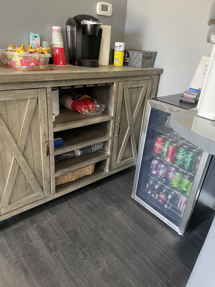 REYNOLDS BODY SHOP 17 Photos & 19 Reviews 4325 W Washington St, Indianapolis, Indiana Body