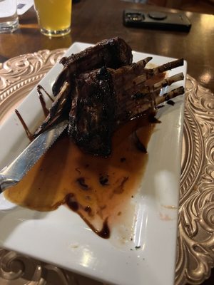 Lala's In The Lakes by null