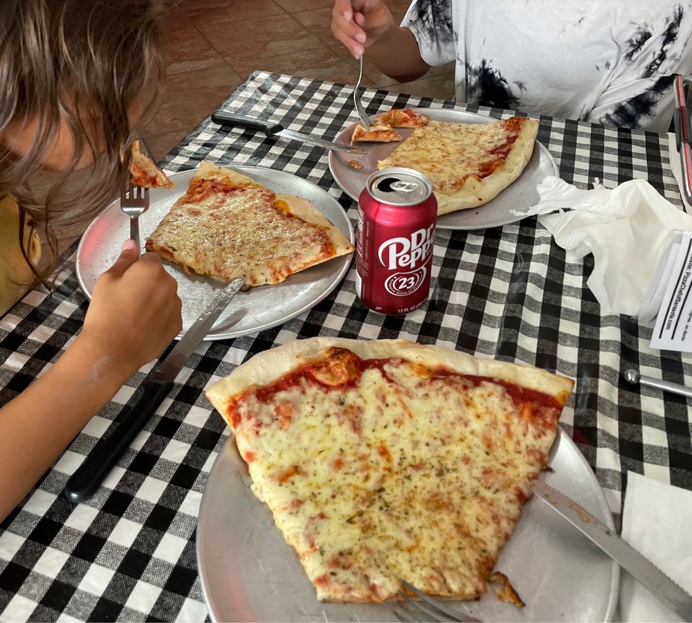 PIZZA CHEF 14 Photos & 38 Reviews 5501 Fruitville Rd, Sarasota