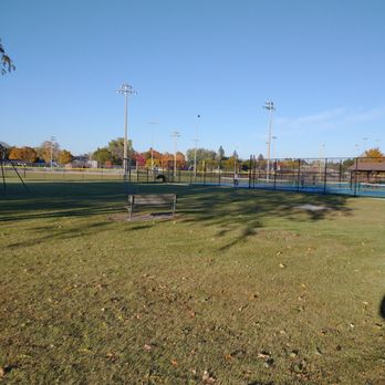 Citizen Park - Pickle ball - Parks Near Me - Manitowoc, Wisconsin Citizen Park - Pickle ball - Parks Near Me - Manitowoc, Wisconsin