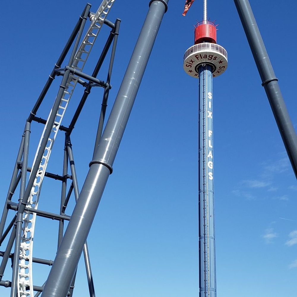 Maxx Force - The final element on Great America's newest coaster is a dive loop. Tragically, the brakes start halfway up the damn thing - Amusement Parks Near Me - Gurnee, Illinois