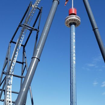 Maxx Force - The final element on Great America's newest coaster is a dive loop. Tragically, the brakes start halfway up the damn thing - Amusement Parks Near Me - Gurnee, Illinois