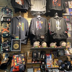 Hot Topic